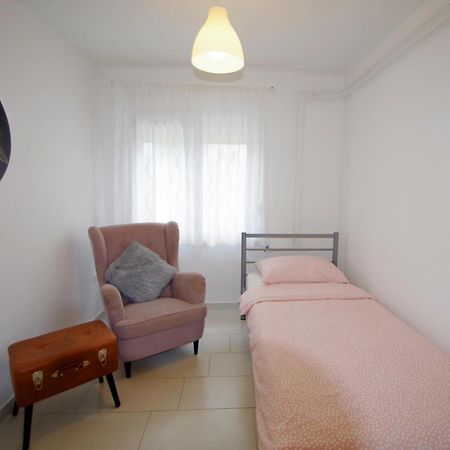 Apartments Nikolina Rakalj Kültér fotó