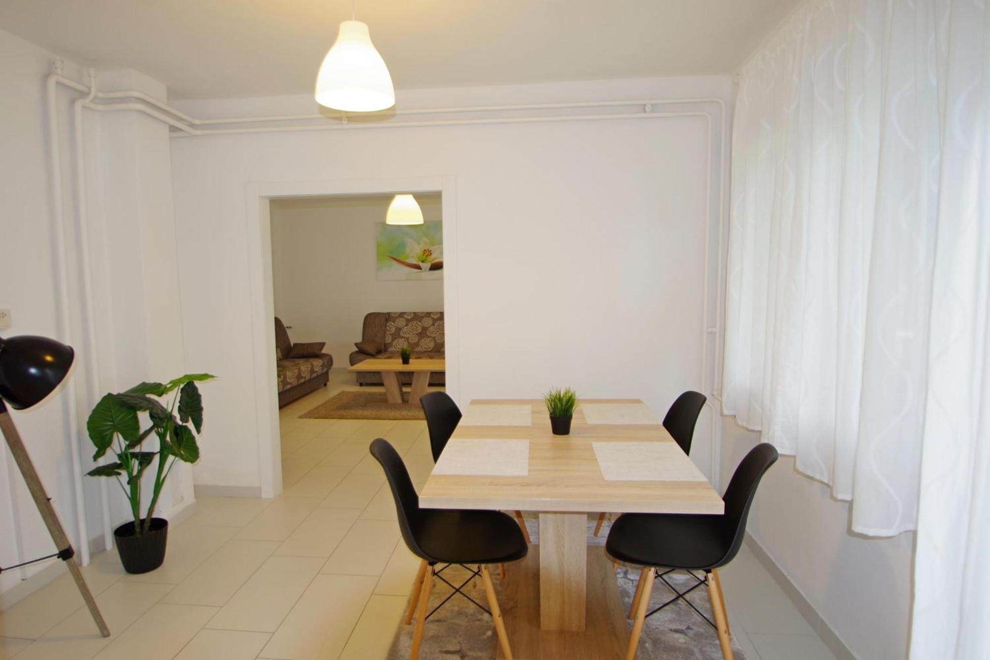 Apartments Nikolina Rakalj Kültér fotó